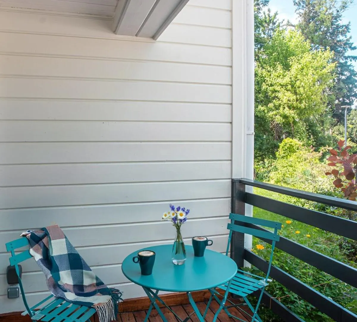 Apartamento Ambiance Bois & Charme Proche Lyon Saint-Genis-les-Ollières 0*,  Francia